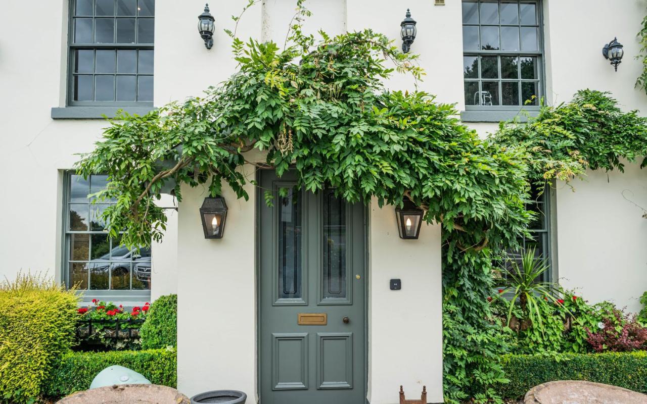 Hotel The Vicarage Holmes Chapel Exterior foto